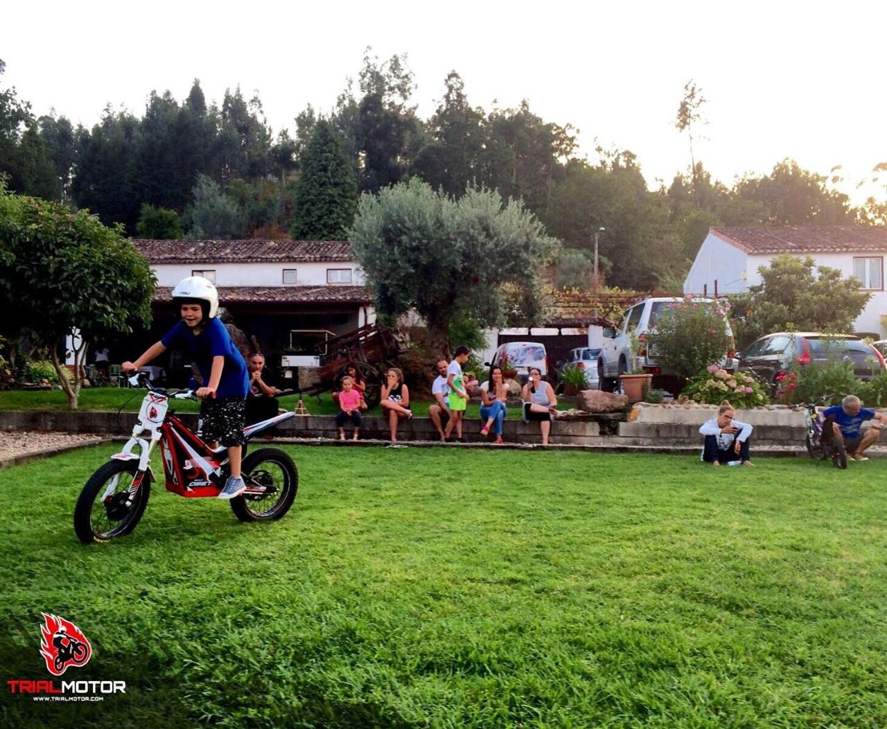 Quintal De Alem Do Ribeiro-Turismo Rural Lousã Zewnętrze zdjęcie